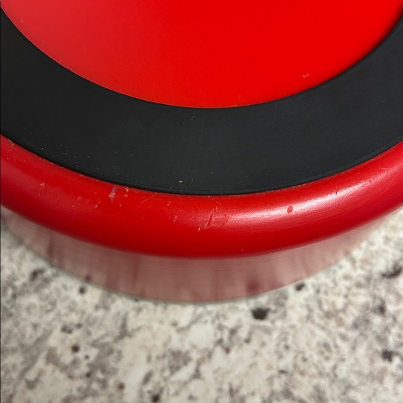 Set of Two Stainless Steel Dog Bowls - Red and Seafoam - Picture 6 of 11